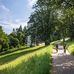 Apartament Stunning In Pohorje With Wifi